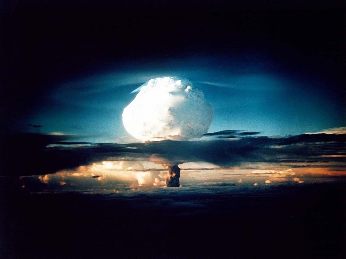 Essay on Nuclear weapons and radiological devices